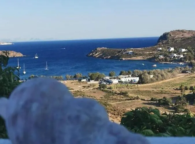 Tatil Evi Agriolivadi View House Kámbos